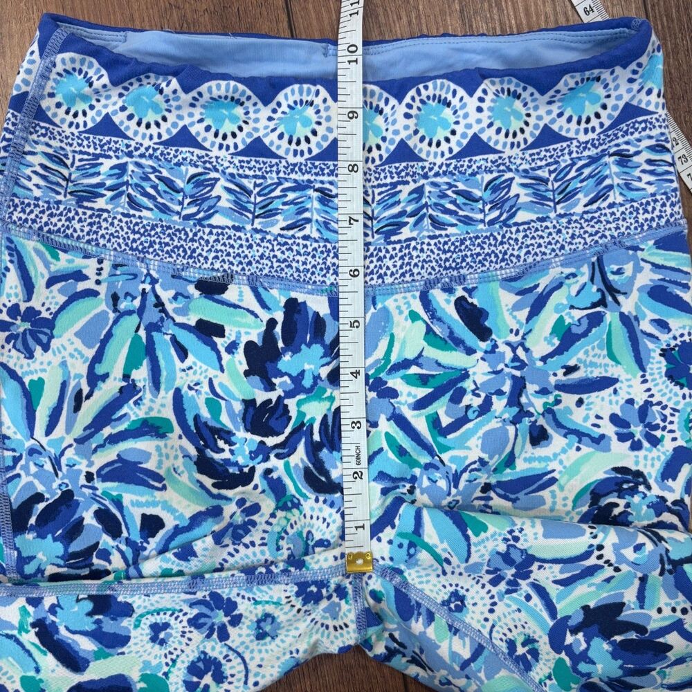 Lilly Pulitzer Weekender High Rise Midi Leggings in High Maintenance Print Small - Picture 8 of 9